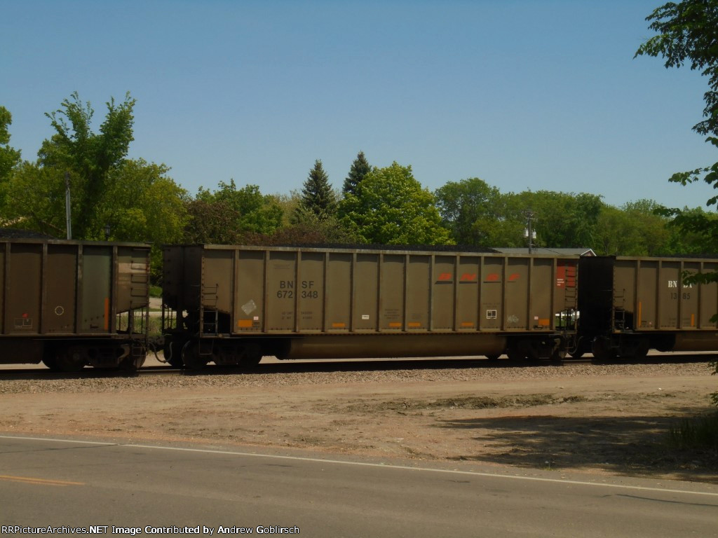 BNBX 1385 & BNSF 672348